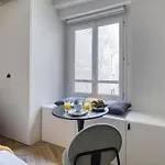 New And Designed Well Equipped - Heart Of 2 Paris